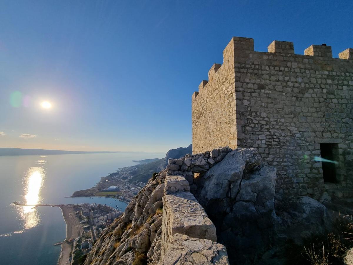 Geek Apartment Omiš Eksteriør bilde